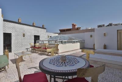 Prestigious Riad for Sale – Elegance and Authenticity in the Heart of the Medina