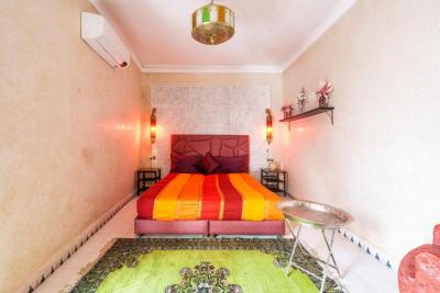 Prestigious Riad for Sale – Elegance and Authenticity in the Heart of the Medina