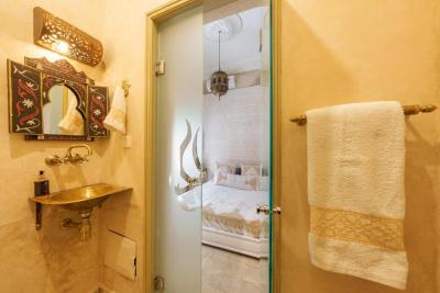 Prestigious Riad for Sale – Elegance and Authenticity in the Heart of the Medina