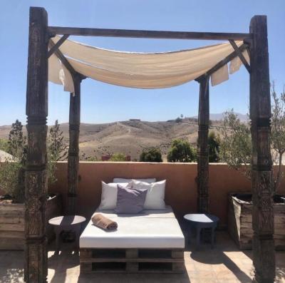 Charm and Serenity: Guesthouse on the Road to Amezimiz