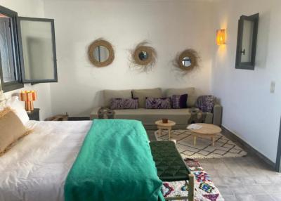 Charm and Serenity: Guesthouse on the Road to Amezimiz