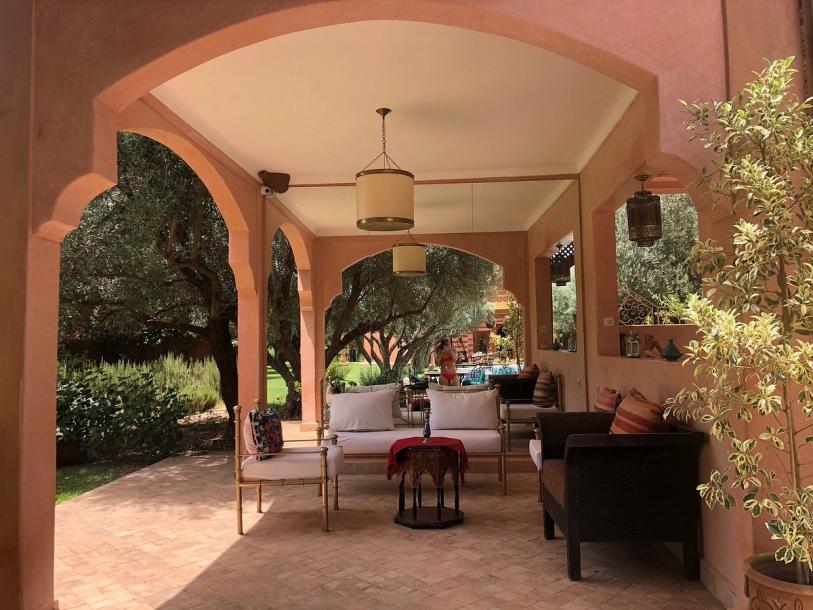 Turnkey Luxury Villa – An Invitation to Elegance and Authenticity-4