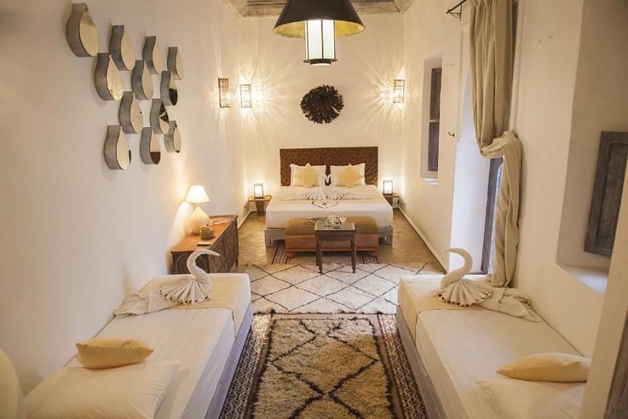 Turnkey Guesthouse: Ready for Your Next Adventure!-9
