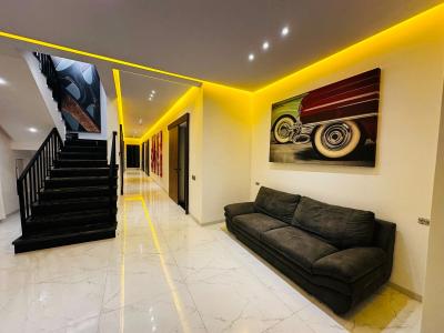 Luxury Villa with Atlas Mountain Views