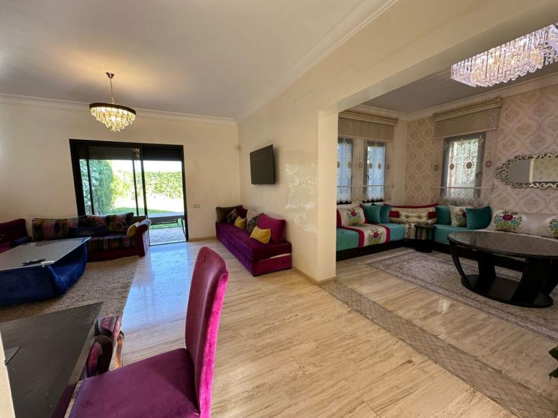 Stunning Villa for Sale – Luxury and Comfort in an Exceptional Setting-16