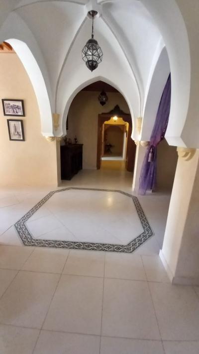 Villa for Sale – Luxury and Serenity in Marrakech
