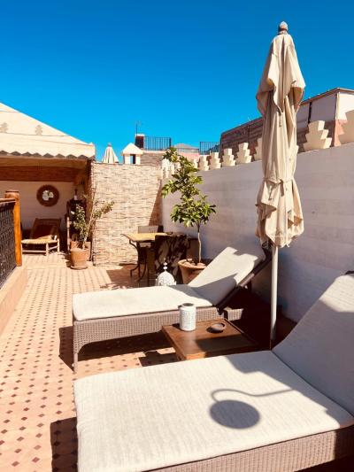 Charming Guesthouse for Sale: A Unique Opportunity to Invest in Hospitality