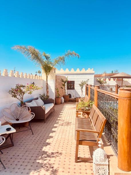 Charming Guesthouse for Sale: A Unique Opportunity to Invest in Hospitality-14