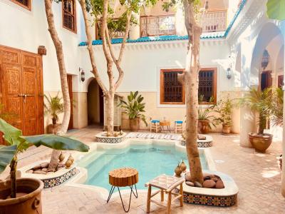 Charming Guesthouse for Sale: A Unique Opportunity to Invest in Hospitality