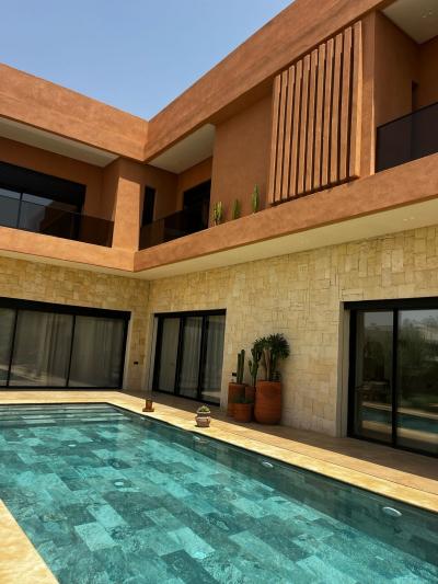 EXCEPTIONAL NEW VILLA – SPACE, COMFORT & ELEGANCE