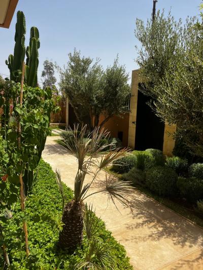 EXCEPTIONAL NEW VILLA – SPACE, COMFORT & ELEGANCE