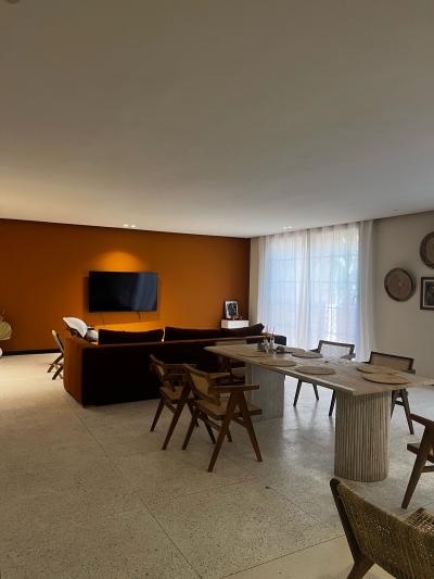 EXCEPTIONAL NEW VILLA – SPACE, COMFORT & ELEGANCE