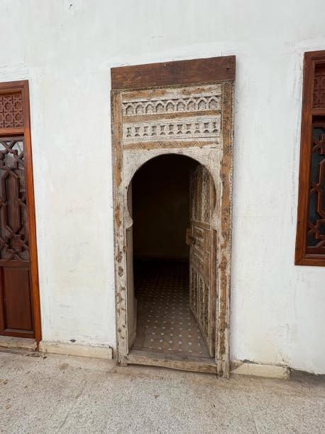 Charming Riad with Great Layout and Potential-12