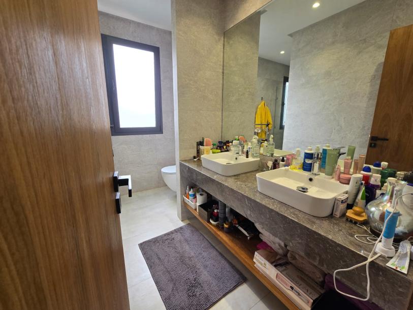 Villa for Sale – Luxury and Comfort Guaranteed!-8