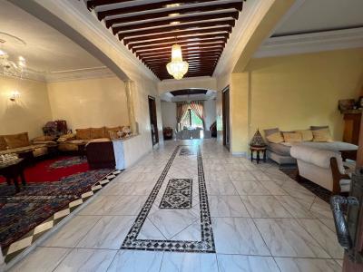 Elegant Villa with Pool, Garden, Hammam, and Spacious Living Areas for Sale