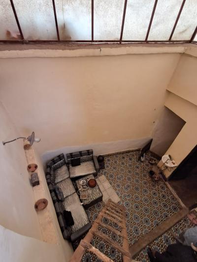 Authentic Douiria to Renovate – Ideal Project in the Heart of the Medina
