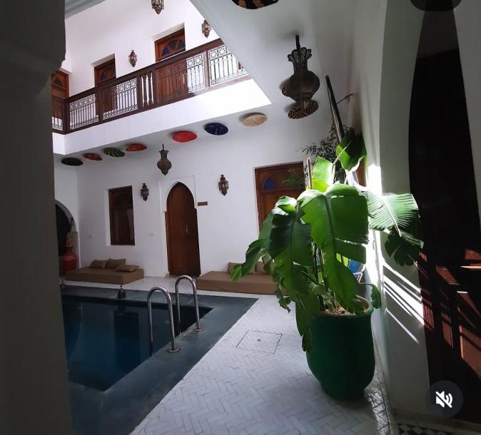 Charming Finished Guest House in Prime Location-21