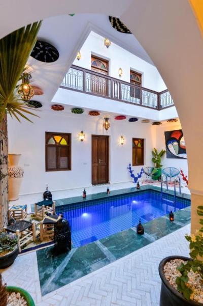Charming Finished Guest House in Prime Location