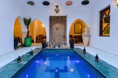 Charming Finished Guest House in Prime Location