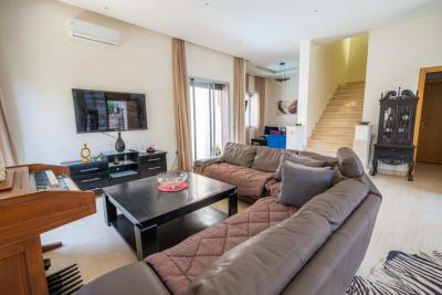 Stylish Villa in a Quiet Neighborhood