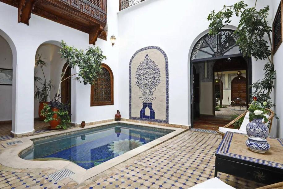 Profitable Guesthouse for Sale in Marrakech-0