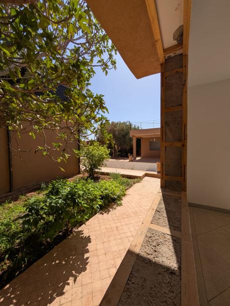 Modern Villa for Sale on the Fez Road – Marrakech-14