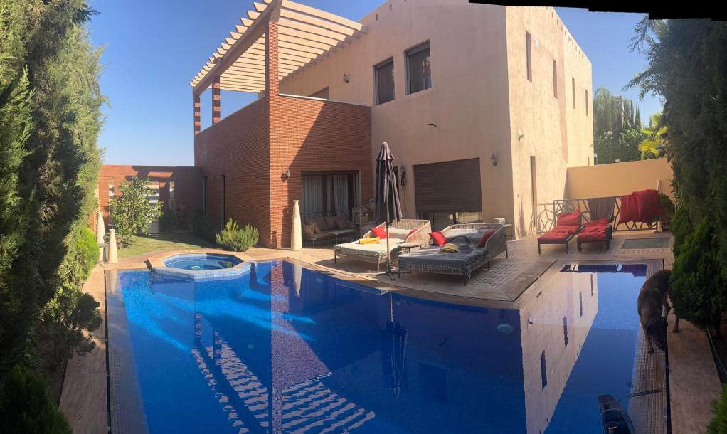 Titled Villa for Sale – Route de l’Ourika, Marrakech-12